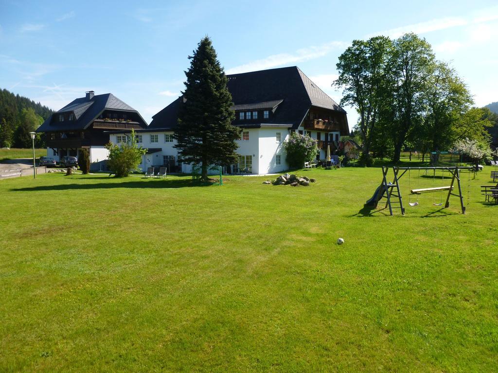 Hermeshof Und Biohaus Titisee-Neustadt Extérieur photo